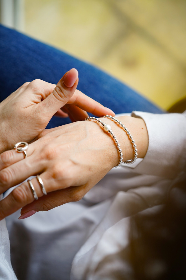 Mini Orb Centre Pearl Bracelet