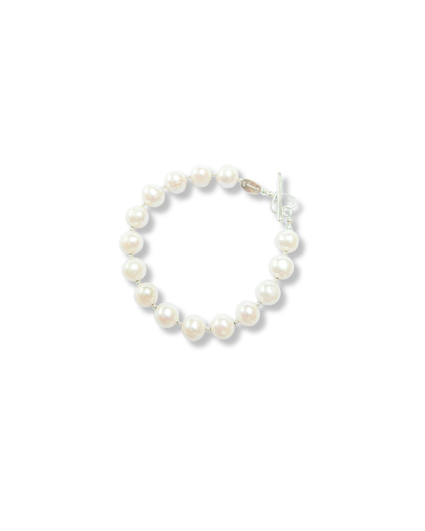 Classic Pearl Bracelet